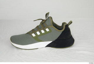 Clothes  311 green sneakers shoes sports 0004.jpg